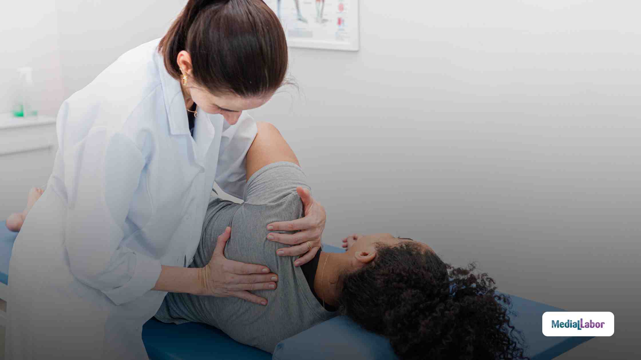 Essa imagem demonstra Fisioterapia -  Medial Labor